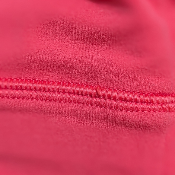 Lululemon Pink Align Bra - 8 - Preloved - Picture 5 of 6